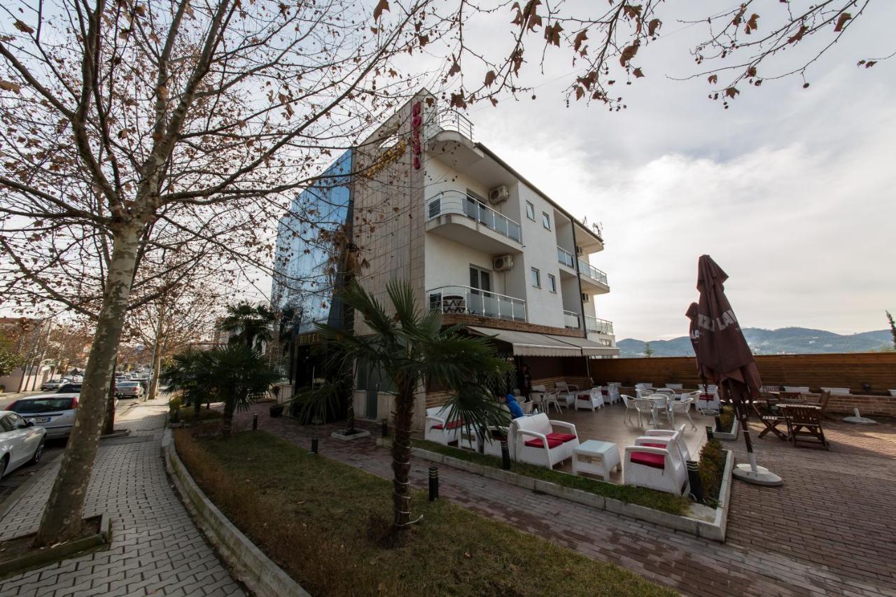 Hotel Denver Tirana Exterior photo